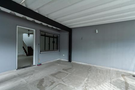 Casa à venda com 147m², 3 quartos e 2 vagas Casa à venda com 147m², 3 quartos e 2 vagasGaragem