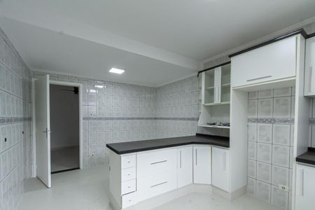 Casa à venda com 147m², 3 quartos e 2 vagas Casa à venda com 147m², 3 quartos e 2 vagasCozinha