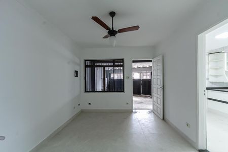 Sala de casa à venda com 3 quartos, 147m² em Jardim Lauro Gomes, São Bernardo do Campo