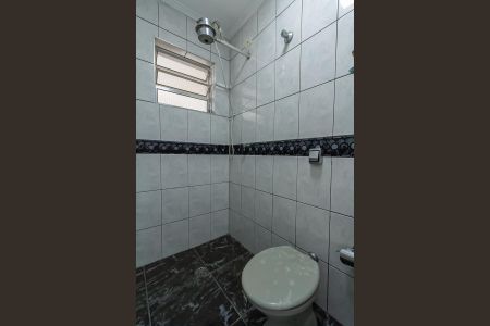 Casa à venda com 147m², 3 quartos e 2 vagas Casa à venda com 147m², 3 quartos e 2 vagasBanheiro de serviço