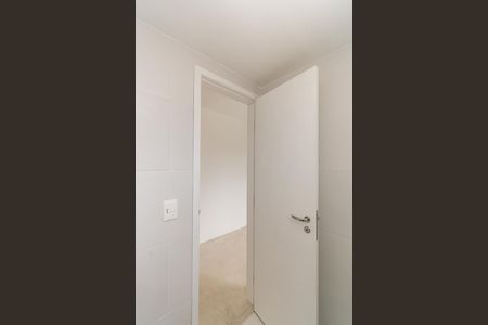 Apartamento à venda com 64m², 3 quartos e 1 vaga Apartamento à venda com 64m², 3 quartos e 1 vagaBanheiro da Suíte
