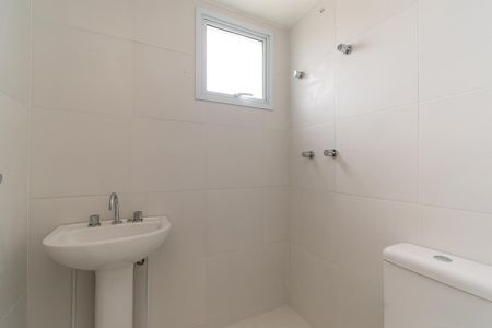 Apartamento à venda com 64m², 3 quartos e 1 vaga Apartamento à venda com 64m², 3 quartos e 1 vagaBanheiro 2