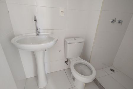 Apartamento à venda com 59m², 2 quartos e 1 vaga Apartamento à venda com 59m², 2 quartos e 1 vagaBanheiro Social