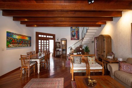SALA de casa à venda com 5 quartos, 350m² em Belvedere, Belo Horizonte