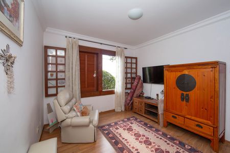 Casa à venda com 350m², 5 quartos e 6 vagas Casa à venda com 350m², 5 quartos e 6 vagasQUARTO4