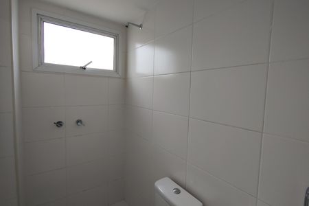 Apartamento à venda com 70m², 2 quartos e 1 vaga Apartamento à venda com 70m², 2 quartos e 1 vagaBanheiro da Suíte