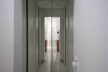 Apartamento à venda com 89m², 2 quartos e 2 vagasSuite 02