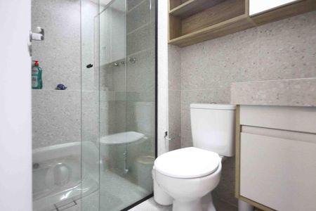 Apartamento à venda com 89m², 2 quartos e 2 vagasBanheiro da Suite