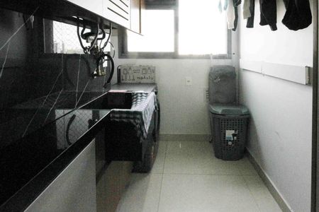 Apartamento à venda com 89m², 2 quartos e 2 vagasÁrea de Serviço