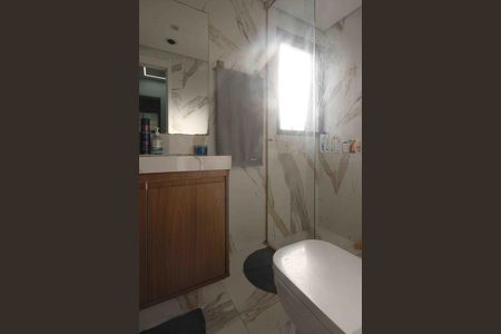 Apartamento à venda com 89m², 2 quartos e 2 vagasBanheiro da Suite 02