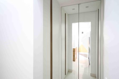 Apartamento à venda com 89m², 2 quartos e 2 vagasSuite 02