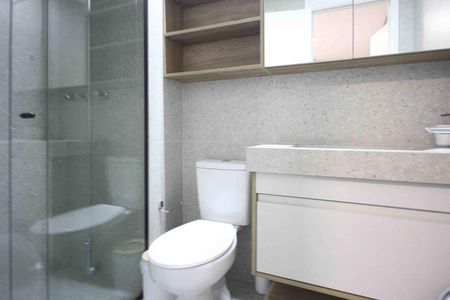 Apartamento à venda com 89m², 2 quartos e 2 vagasBanheiro da Suite