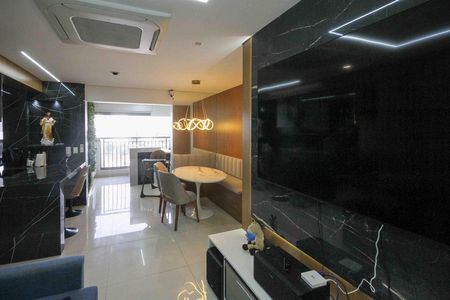 Apartamento à venda com 89m², 2 quartos e 2 vagasSala