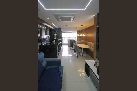 Apartamento à venda com 89m², 2 quartos e 2 vagasSala