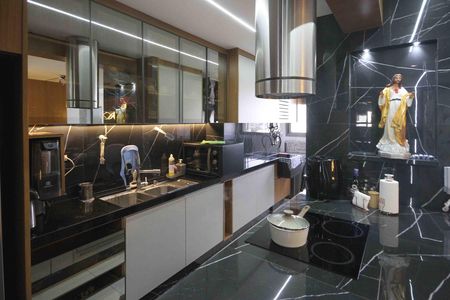 Apartamento à venda com 89m², 2 quartos e 2 vagasCozinha