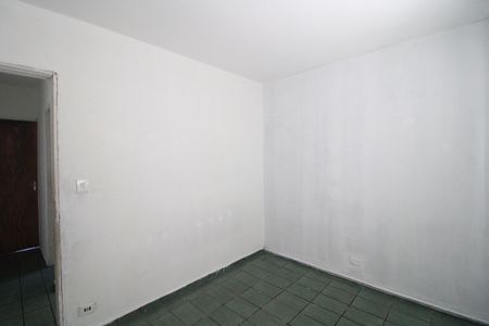 Quarto 1 de casa para alugar com 2 quartos, 156m² em Jardim das Imbuias, São Paulo