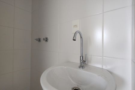 Apartamento à venda com 60m², 2 quartos e 1 vaga Apartamento à venda com 60m², 2 quartos e 1 vagaBanheiro da Suíte