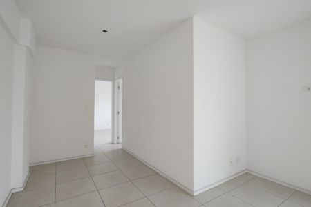 Apartamento à venda com 60m², 2 quartos e 1 vaga Apartamento à venda com 60m², 2 quartos e 1 vagaSala