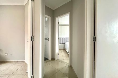 Apartamento à venda com 75m², 3 quartos e 2 vagas Apartamento à venda com 75m², 3 quartos e 2 vagasCorredor