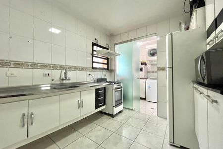 Apartamento à venda com 75m², 3 quartos e 2 vagas Apartamento à venda com 75m², 3 quartos e 2 vagasCozinha