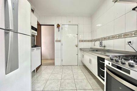 Apartamento à venda com 75m², 3 quartos e 2 vagas Apartamento à venda com 75m², 3 quartos e 2 vagasCozinha