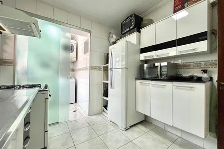 Apartamento à venda com 75m², 3 quartos e 2 vagas Apartamento à venda com 75m², 3 quartos e 2 vagasCozinha