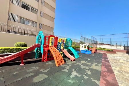 Apartamento à venda com 75m², 3 quartos e 2 vagas Apartamento à venda com 75m², 3 quartos e 2 vagasÁrea comum