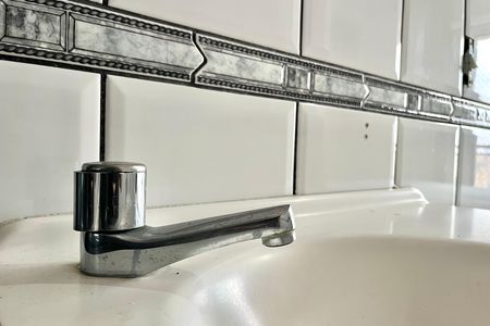 Apartamento à venda com 75m², 3 quartos e 2 vagas Apartamento à venda com 75m², 3 quartos e 2 vagasBanheiro da Suíte