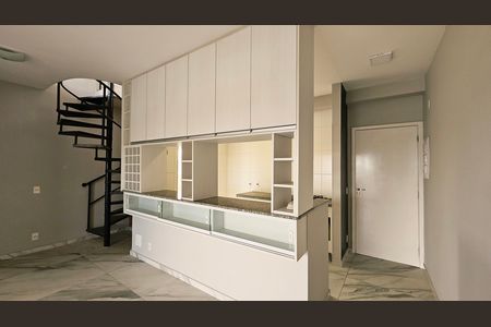 Apartamento para alugar com 180m², 3 quartos e 2 vagas