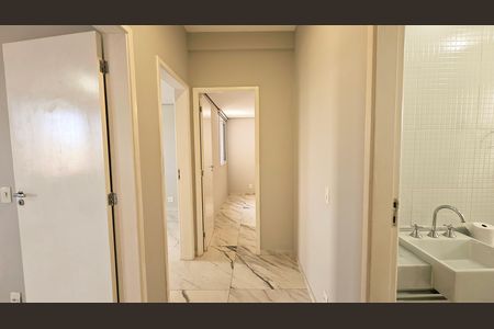 Apartamento para alugar com 180m², 3 quartos e 2 vagas