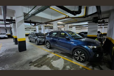 Apartamento para alugar com 180m², 3 quartos e 2 vagas
