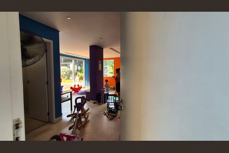 Apartamento para alugar com 180m², 3 quartos e 2 vagas