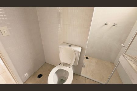 Apartamento para alugar com 180m², 3 quartos e 2 vagas