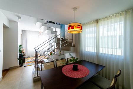 Sala de apartamento à venda com 3 quartos, 161m² em Santo Antônio, Belo Horizonte