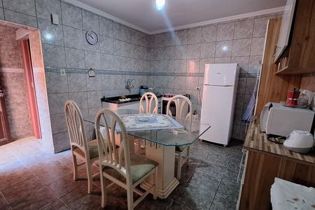Casa para alugar com 249m², 3 quartos e 6 vagas Casa para alugar com 249m², 3 quartos e 6 vagasCozinha