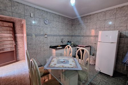 Casa para alugar com 249m², 3 quartos e 6 vagas Casa para alugar com 249m², 3 quartos e 6 vagasCozinha