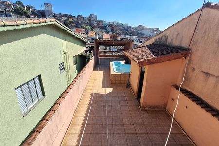 Casa para alugar com 249m², 3 quartos e 6 vagas Casa para alugar com 249m², 3 quartos e 6 vagasQuarto 2 vista