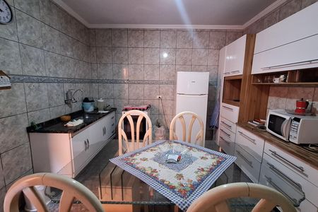 Casa para alugar com 249m², 3 quartos e 6 vagas Casa para alugar com 249m², 3 quartos e 6 vagasCozinha