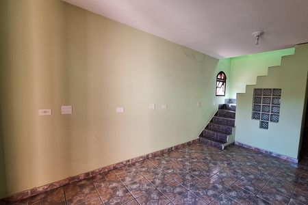 Casa para alugar com 249m², 3 quartos e 6 vagas Casa para alugar com 249m², 3 quartos e 6 vagasSala 2