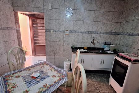 Casa para alugar com 249m², 3 quartos e 6 vagas Casa para alugar com 249m², 3 quartos e 6 vagasCozinha