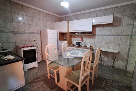 Casa para alugar com 249m², 3 quartos e 6 vagas Casa para alugar com 249m², 3 quartos e 6 vagasCozinha