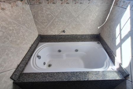 Casa para alugar com 249m², 3 quartos e 6 vagas Casa para alugar com 249m², 3 quartos e 6 vagasBanheiro 1