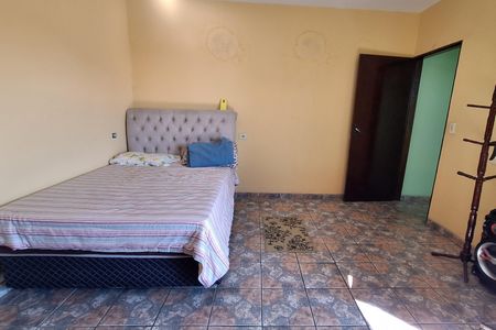 Casa para alugar com 249m², 3 quartos e 6 vagas Casa para alugar com 249m², 3 quartos e 6 vagasQuarto 2