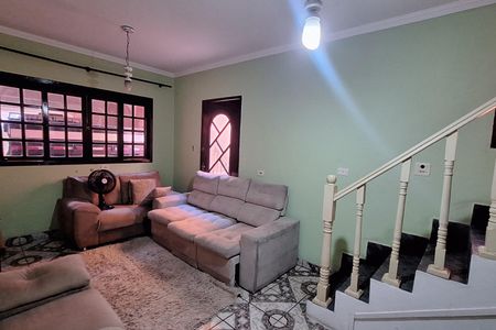 Casa para alugar com 249m², 3 quartos e 6 vagas Casa para alugar com 249m², 3 quartos e 6 vagasSala