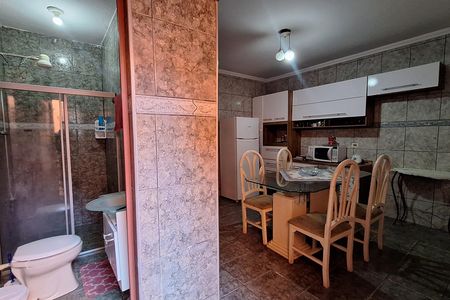 Casa para alugar com 249m², 3 quartos e 6 vagas Casa para alugar com 249m², 3 quartos e 6 vagasCozinha
