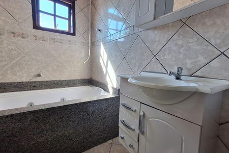 Casa para alugar com 249m², 3 quartos e 6 vagas Casa para alugar com 249m², 3 quartos e 6 vagasBanheiro 1