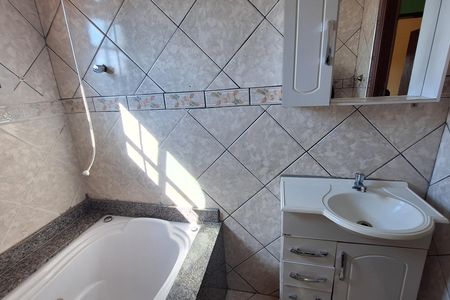 Casa para alugar com 249m², 3 quartos e 6 vagas Casa para alugar com 249m², 3 quartos e 6 vagasBanheiro 1