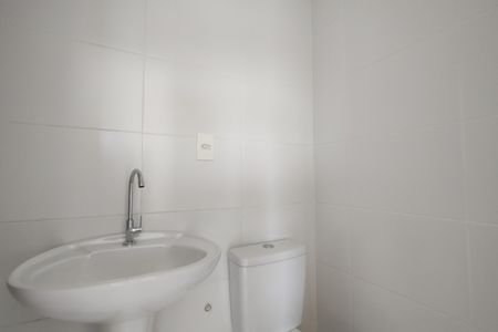 Apartamento à venda com 61m², 2 quartos e 1 vaga Apartamento à venda com 61m², 2 quartos e 1 vagaBanheiro da Suíte