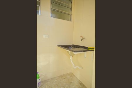 Casa para alugar com 60m², 1 quarto e 1 vagaÁrea de Serviço