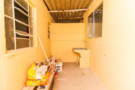 Casa para alugar com 30m², 1 quarto e sem vagaÁrea de Serviço